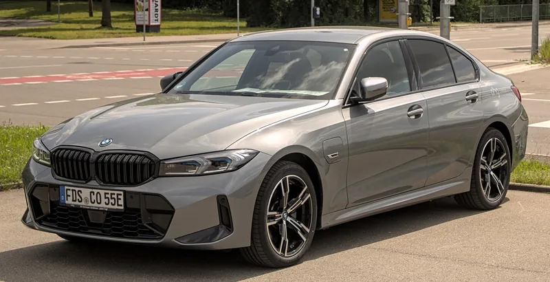 2005 BMW 3 Series exterior