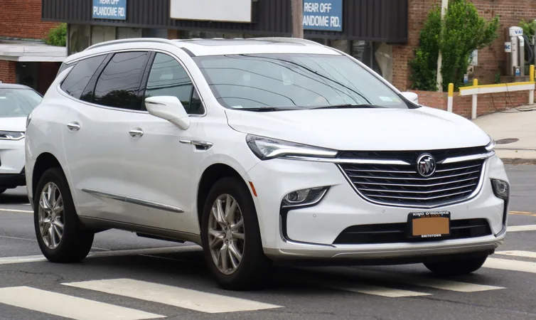 2009 Buick Enclave exterior