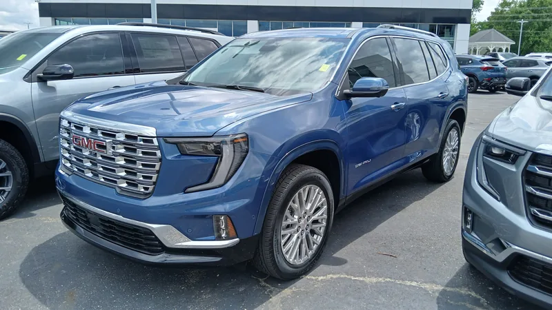 2011 GMC Acadia exterior