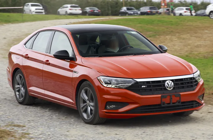 2011 Volkswagen Jetta exterior