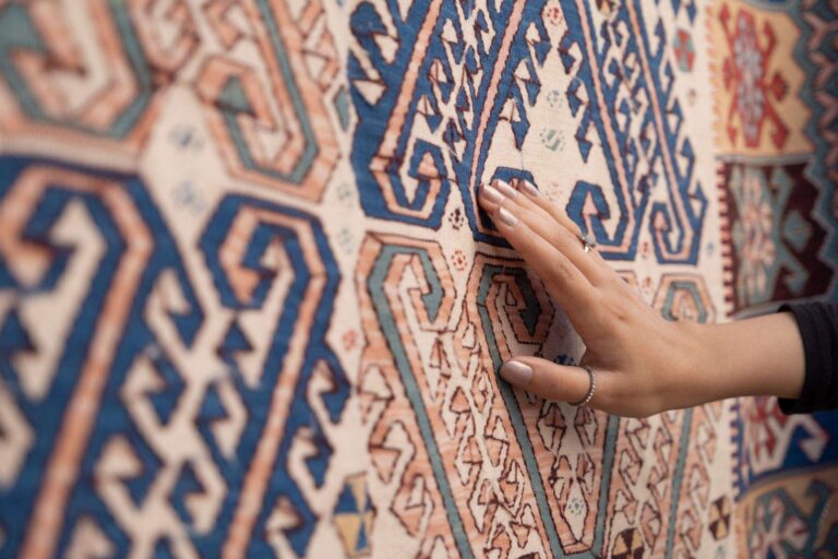 How To Clean A Kilim Rug